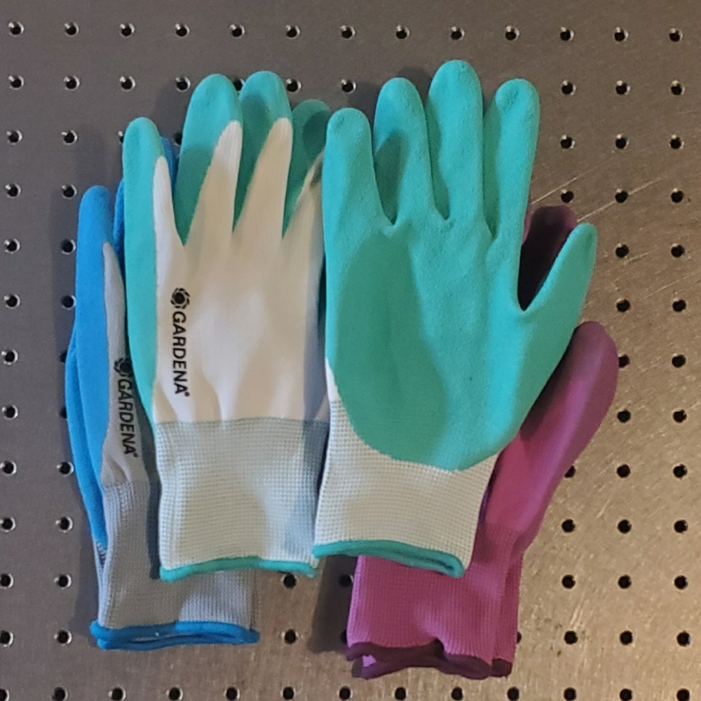 New Garden Gloves w Latex grip 3 pair - Picture 5 of 7